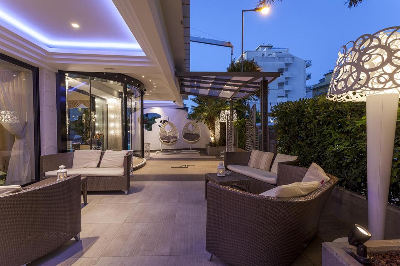 Hotel Feldberg Riccione Exterior foto
